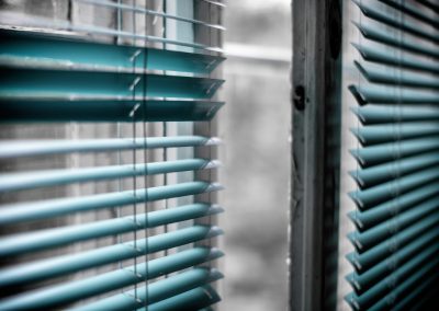 Interiérové žaluzie na míru | Hliníkové, látkové i dřevěné - CENTRUM STÍNĚNÍ PRAHA 33
