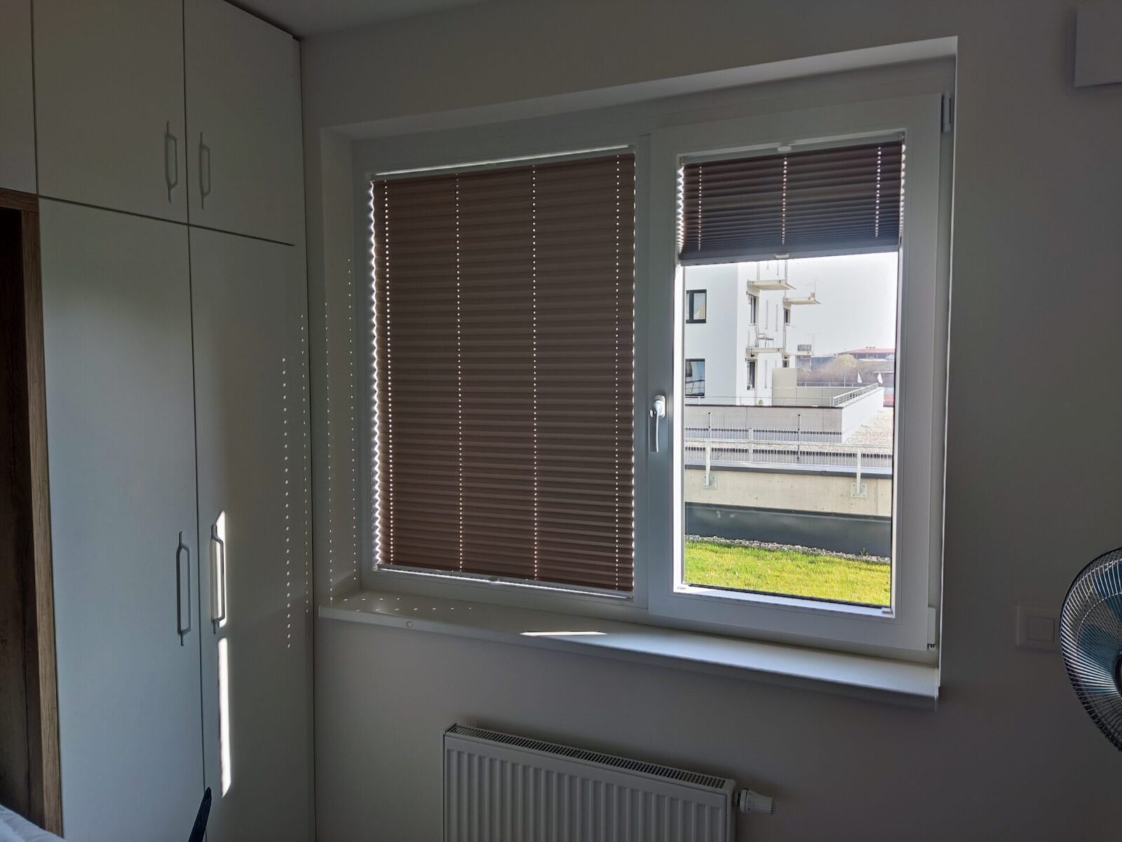 Interiérové žaluzie na míru | Hliníkové, látkové i dřevěné - CENTRUM STÍNĚNÍ PRAHA 4